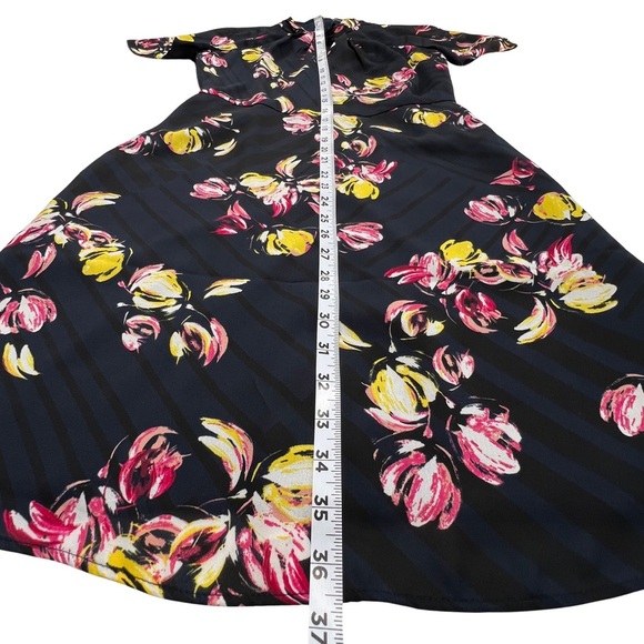 Banana Republic New Dress Twist Neck Short Sleeve Sheath Floral Navy Blue 0 XS - Picture 14 of 16